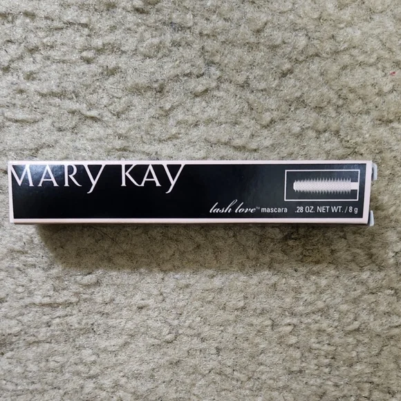 NEW Mary Kay Lash Love Mascara