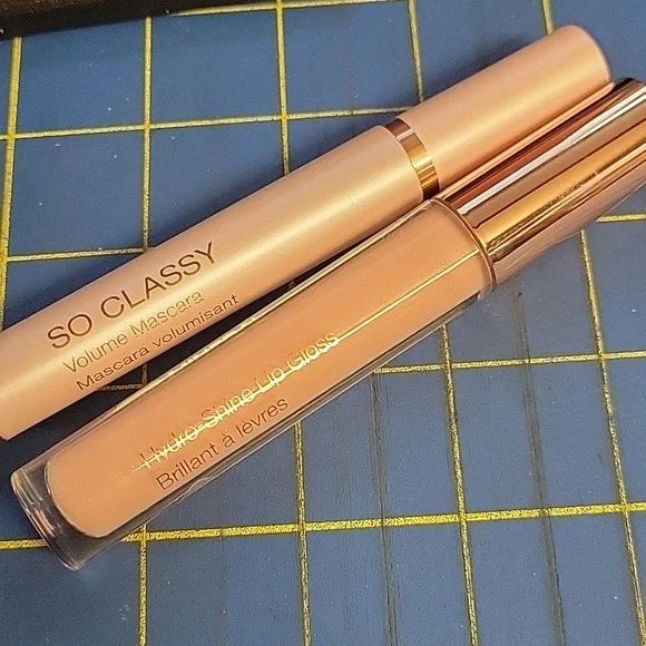Mineral Fusion Natural Black Mascara 9ml & Paris Lippy 4.5ml New