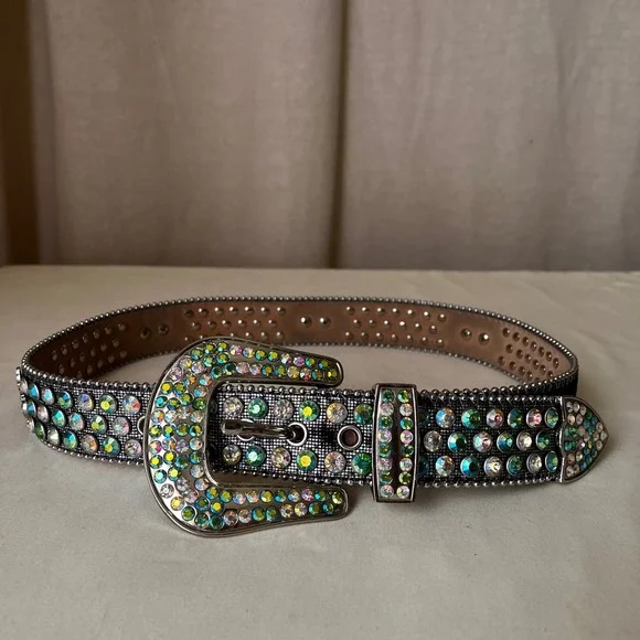 Majestik Rhinestone Skull Belt Y2K Crystal Studded Heavy Leather Sz S‎ 28-32
