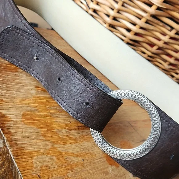 Chicos Silver Metal Wide‎ Brown Belt 36