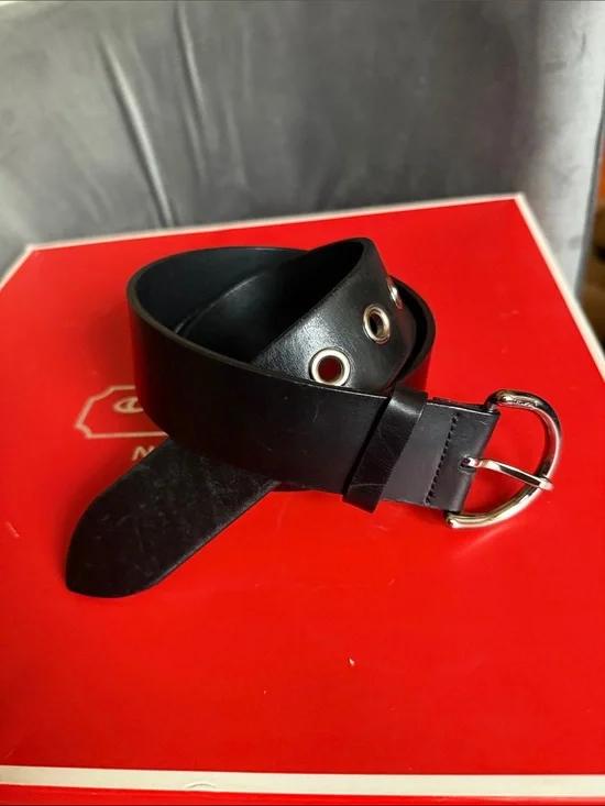 Coach Black Leather XL Soho Grommet 1.5” Belt