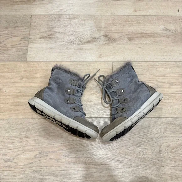 Sorel Gray Suede Winter Snow Boots Size 8