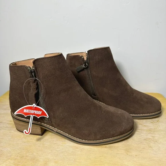 Blondo Womens Liam Brown Waterproof Suede Ankle Boot 6.5W B5859 Capsule Wardrobe