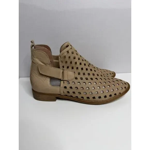 Anthropologie Musse & Cloud Calia Bootie Shoes Leather Perforated Size 41 US 9.5