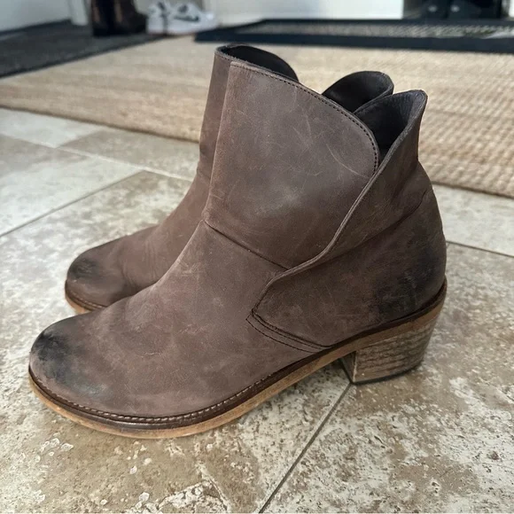 Free People Women's Brown Ankle Boots