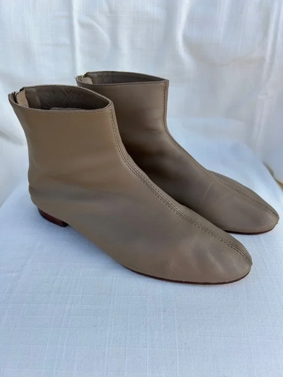 Martiniano Women's Leone in Champignon-Taupe Ankle Booties