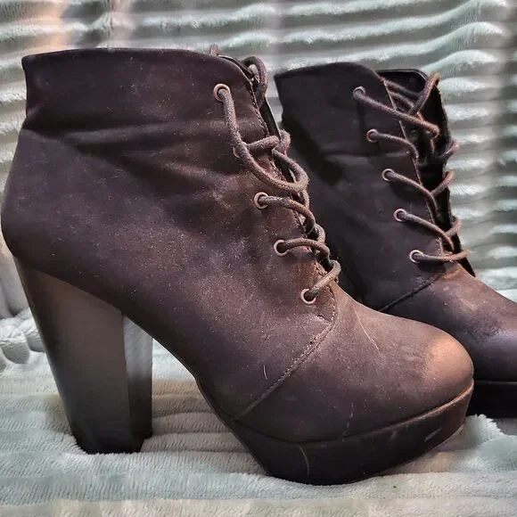 Black booties from Mossimo Supply Co. Sz. 7.5