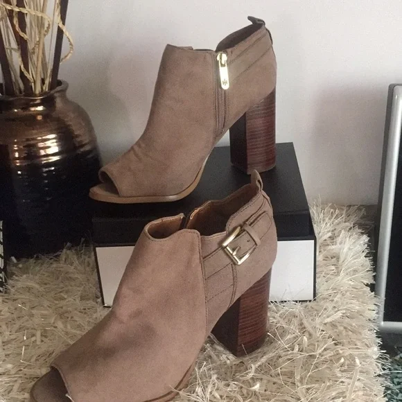 Tommy Hilfiger Open Toe Ankle Booties