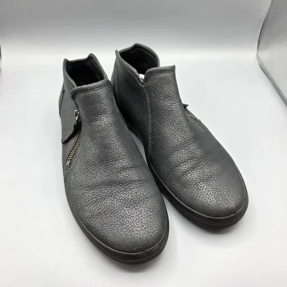 ECCO‎ Bootie Womens 41 Gray Metallic Leather Extra Width Zipper Comfort Sneaker