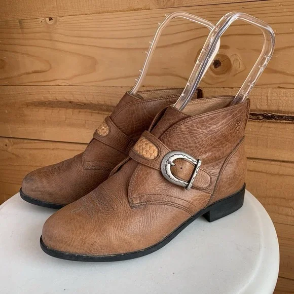 Ariat Women's‎ 6US 36 EU Ankle Boots Horseshoe Buckle Tan *flaw*