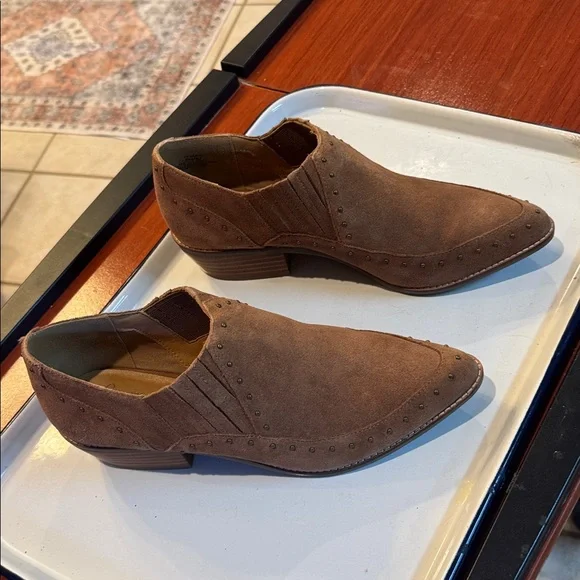 Crown Vintage Women’s Pecan Cow Suede Shoe Boots