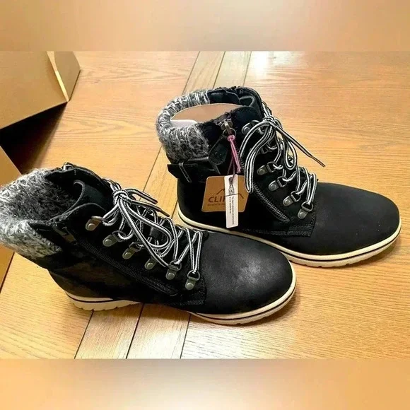 Cliffs By White Mountain Kaylee Hiking Boot NEW Black Suede Size 9.5  Double Zip