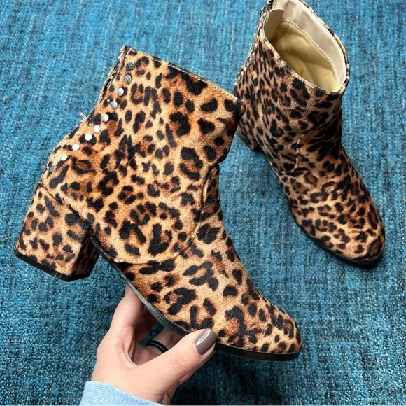 Dolce Vita Leopard Print Ankle Booties in Brown Black