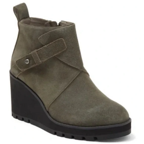 Eileen Fisher tinker wedge suede bootie In Dark Moss size 6.5‎ M, B 237