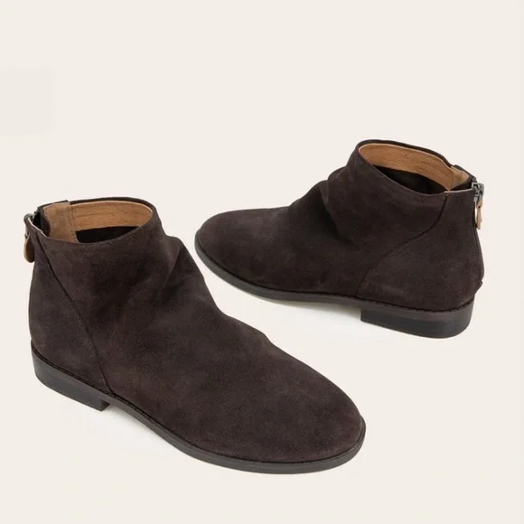 GENTLE SOULS Emma Brown Suede Zip Up Bootie NEW