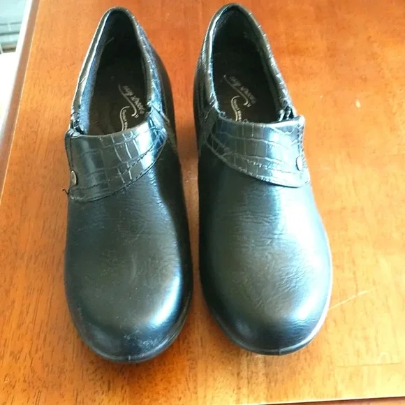 Easy Street  Black Ankle Boots Size7.5