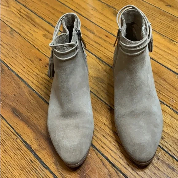 Vince Camuto Women Fashion Boots