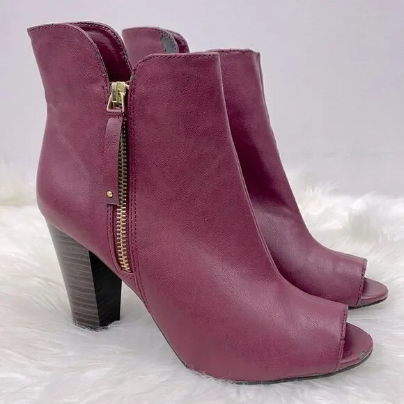 Breckelles | Burgundy open toe heel ankle booties 8.5