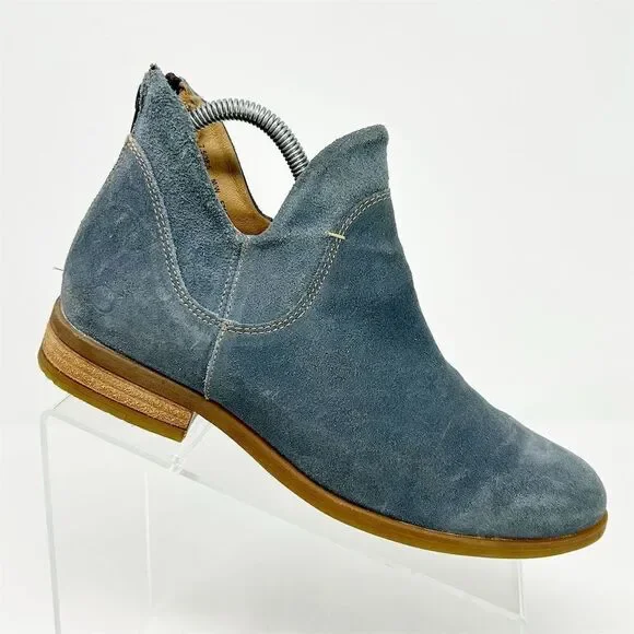 Born Women's Arula Blue Suede Ankle Booties Size 7.5 Casual Fall Back Zipper