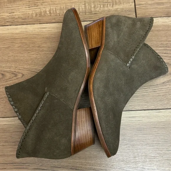 Jack Rogers‎ Ankle Booties