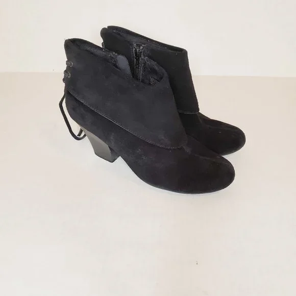 Sketcher's black suede leather fold over ankle boots