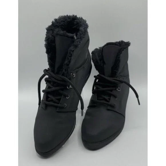 Original Rugged Outback  Womens Ankle Boots Black Waterproof 7.5 Sherpa Grunge