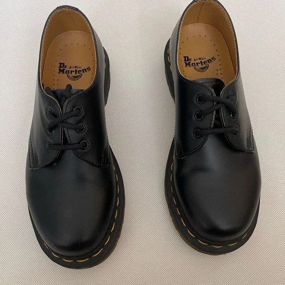 Dr. Martens Black 1461 smooth Leather Oxford  Shoes