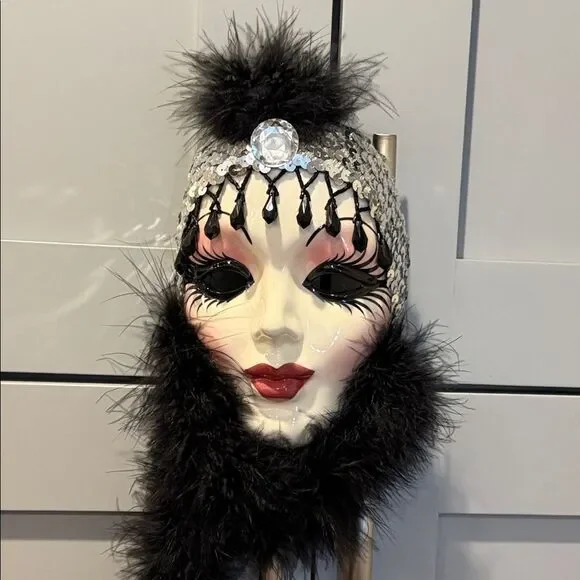 Elegant Black and Silver Feathered Mask ceramics