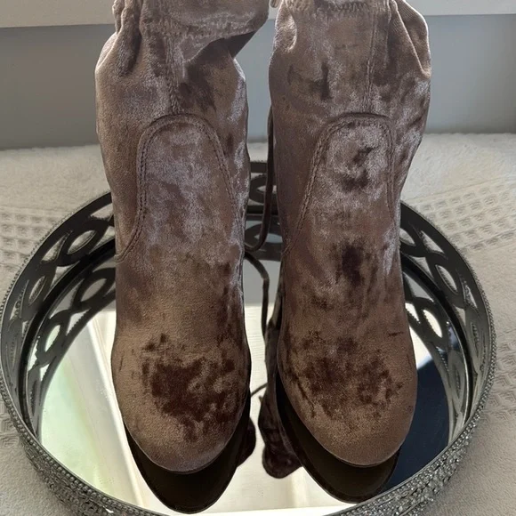 Report Brown Ankle Boots Sturdy Durable Design