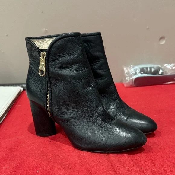Louise et Cie Black Ankle Booties with Gold Zipper