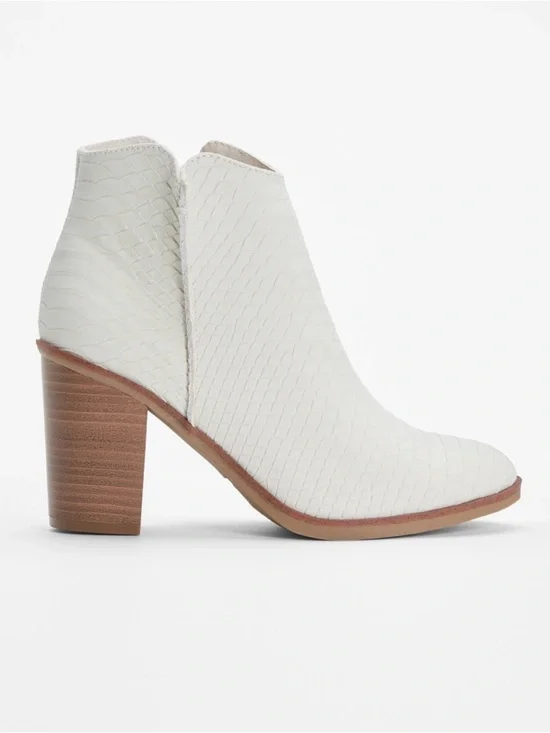 Maurices Every Ankle Boots Cream Faux Snakeskin 3.5” Block Heel 8 Women’s