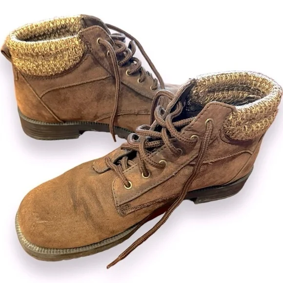 Predictions Leather Collection | Ankle Boots