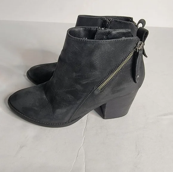 Blondo Nivada Waterproof Booties Sz 9.5 Leather Black Side Zip