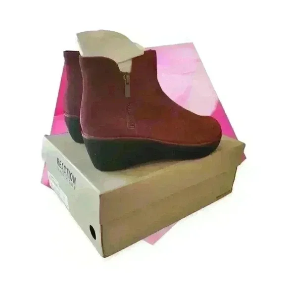 Kenneth Cole REACTION Women's Prime Closed Toe Size 8.5