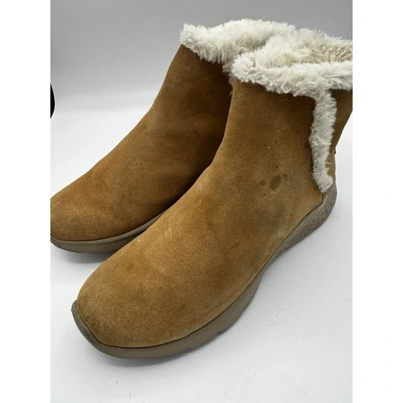 Skechers Boots On The Go Goga Mat Camel Womens 10 Tan Faux Fur Lining EUC SB18