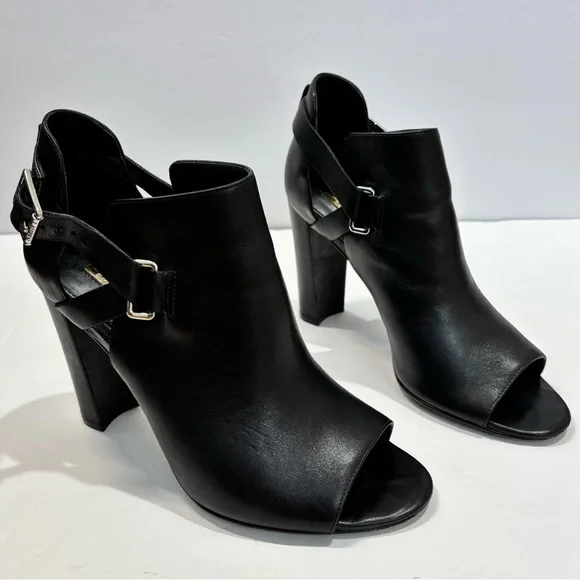 Lauren Ralph Lauren Kadence Black Leather Block Heel Open Toe Ankle Boot sandal