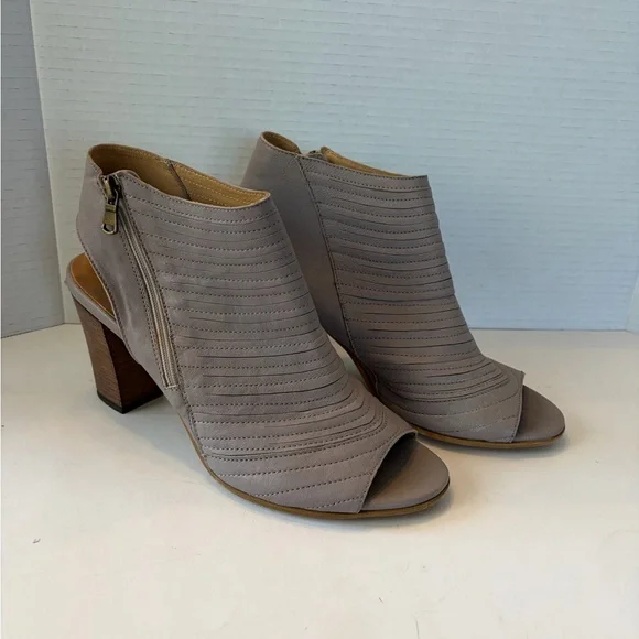 Fabianelli women’s beige side zip heeled sling back booties‎ size 9
