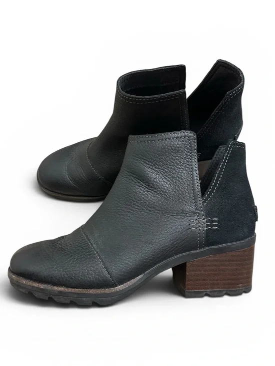 Sorel Women's Cate Cut-Out Boots Black Leather- Size 7.5
