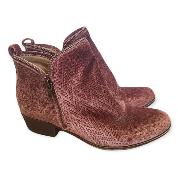 Lucky Brand Bartilino Bootie size 5