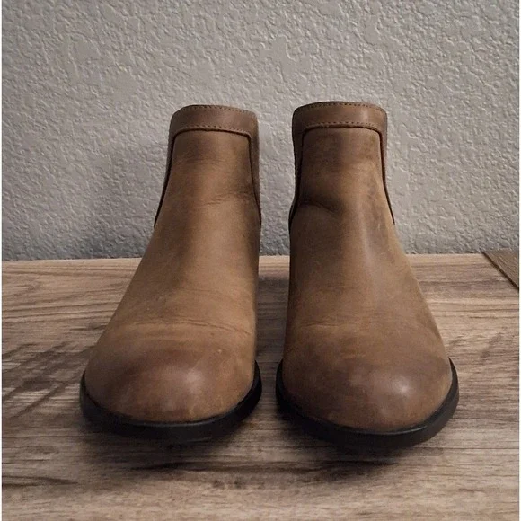 Sorel Lolla Boots Waterproof Cut Out Ankle Booties Women's Size‎ 6 Tan Gray