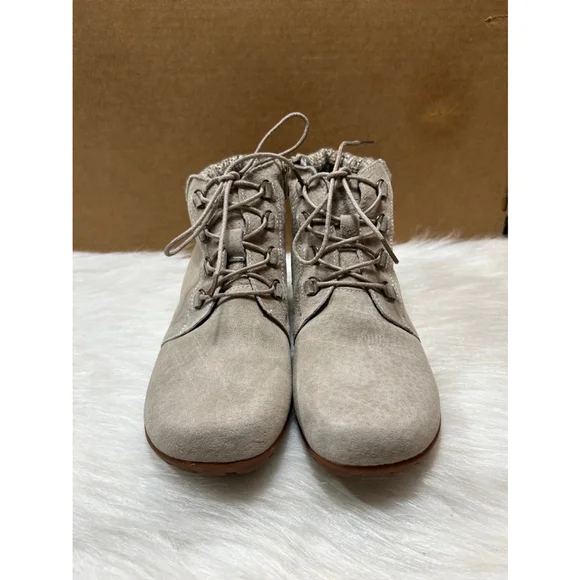 Propet Delaney Suede WFV002S Women's casual boot size 8