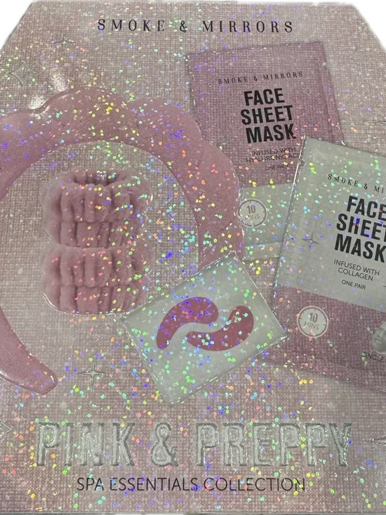 Smoke & Mirrors Pink & Preppy Spa Essentials Set