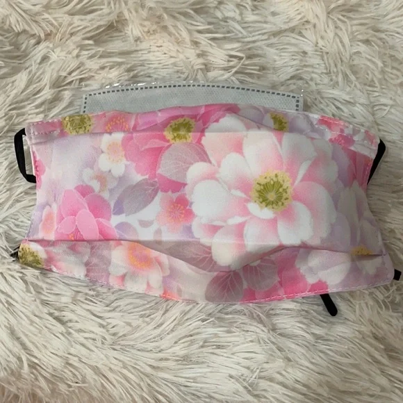 5/$20 New pink flowers face mask