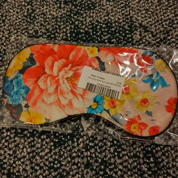 NWT! Floral Eye Mask