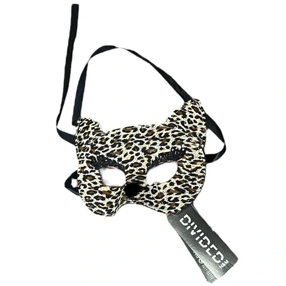 NWT Leopard Print Cat Mask