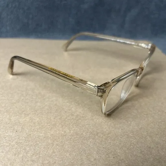 Warby Parker Eyeglasses Amelia M 664 Clear Gold 50-17-142.    G45