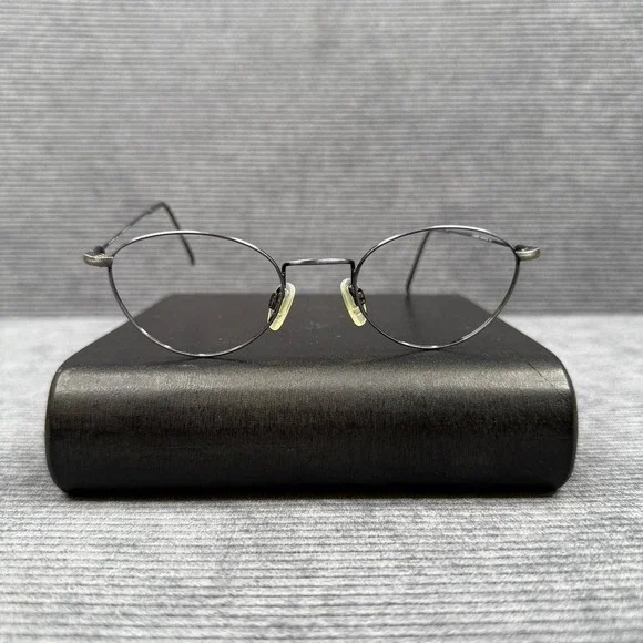 Celebrity by Altair Y2k Eyewear SBlue Oval Metal Glasses Frames Italy 48-20-135