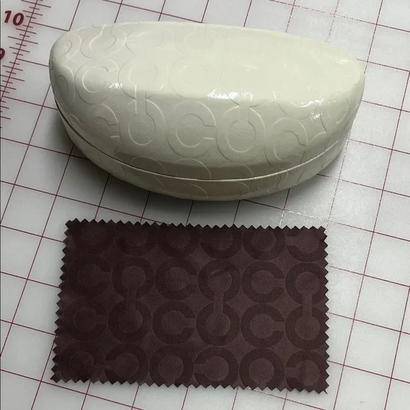 COACH Embossed 