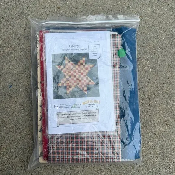 GLORY Easy Strip Cut Quilt Kit by Sandy Petsche for Maple Hill 36x36