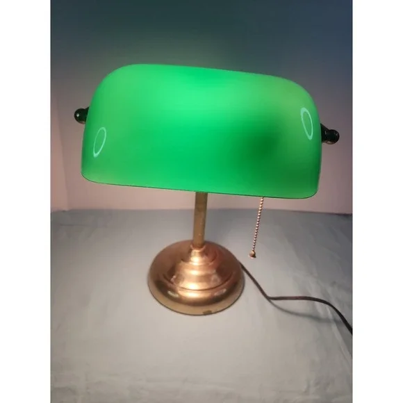 Vintage Underwriters Laboratories Portable Brass Bankers Desk Lamp Green Shade